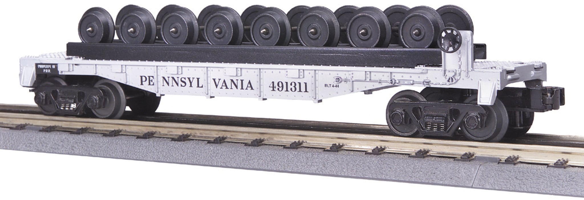 307687 O Pennsylvania Flat Car with 8 Wheel Sets
