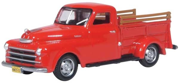 87DP48001 Dodge B1B Pickup 1948 - Red