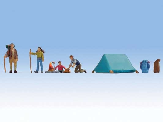 9496081 HO Hikers and Campers