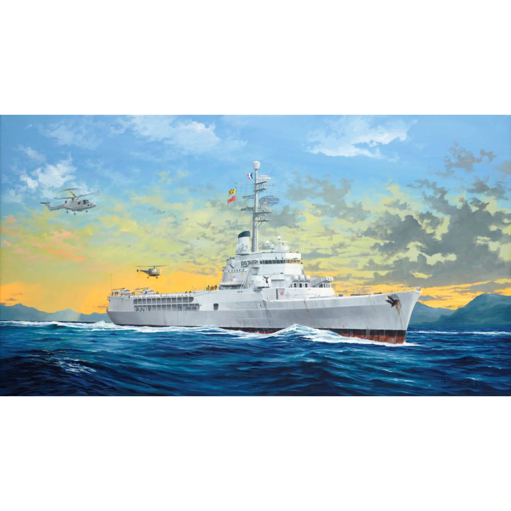 Trumpeter 5635 1/350 French Jeanne D'Arc Navy Helicopter Cruiser Ship 2008