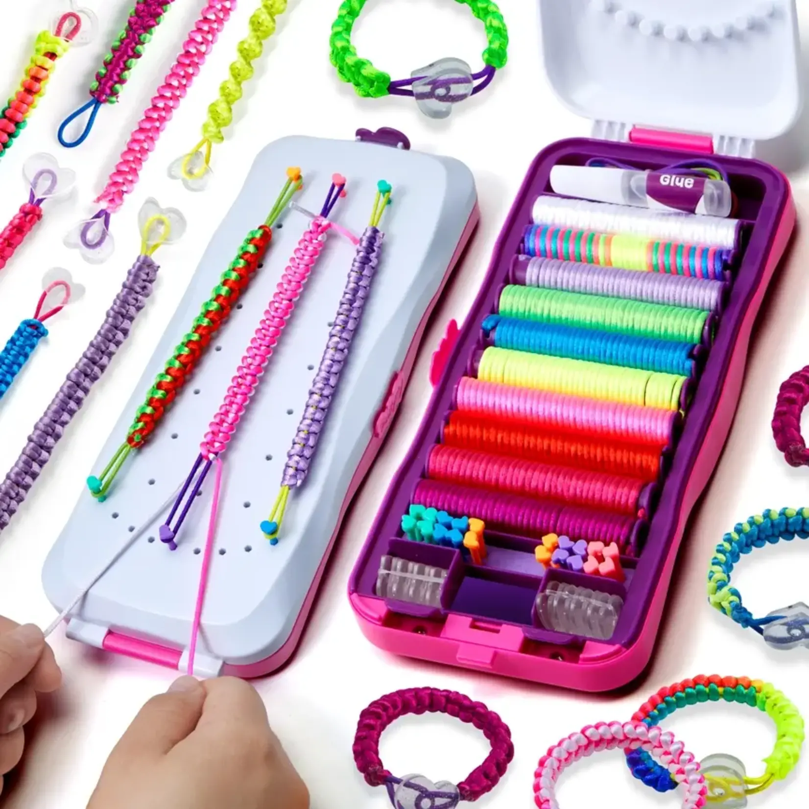 Dan&Darci Pretty Me Friendship Bracelet Making Kit