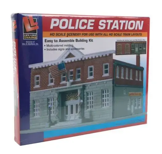 4331382 HO Woodlawn Police Station Kit