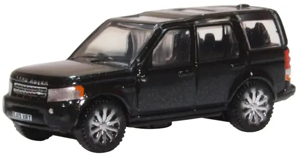 NDIS002 N Land Rover Discovery 4 (LR4) - Santorini Black