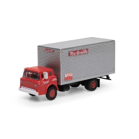 2555 N Ford C Box Van Rio Grande