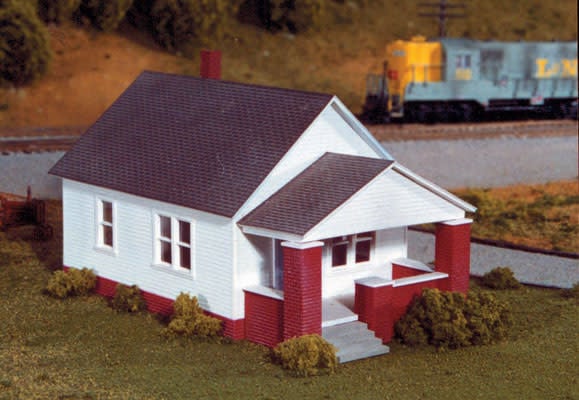 202 HO Maxwell One-Story House w/Front Porch Kit