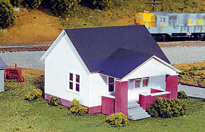 203 HO One-Story House w/Side Porch Kit