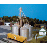 Rix 407 HO Grain Elevator 90' w/ Ladder