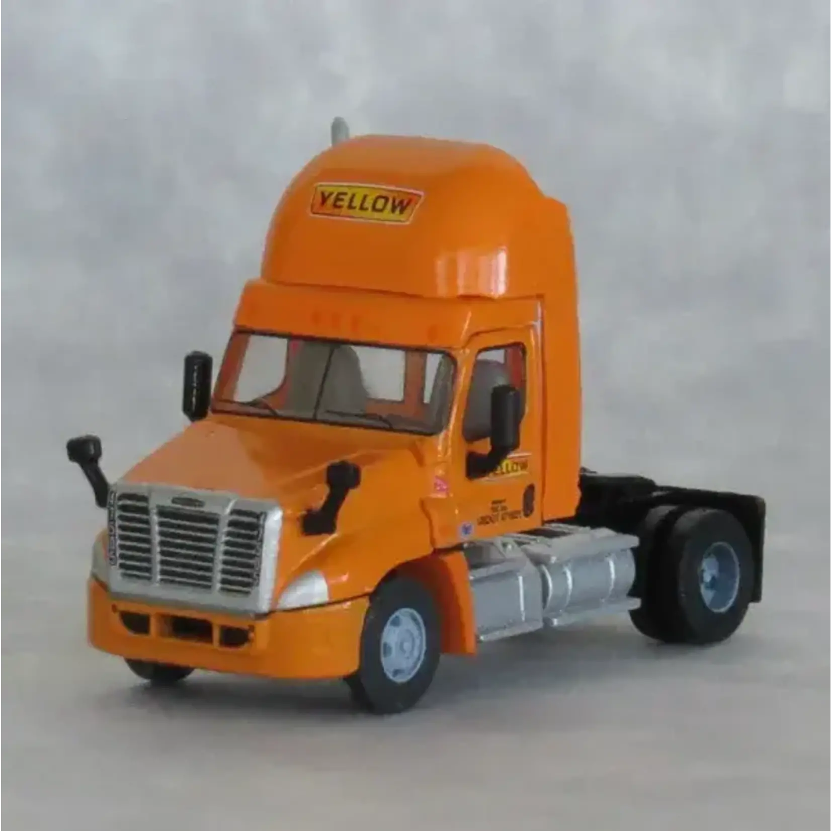 Train Worx 4258504 Semi Tractor Cascadia Yellow #4