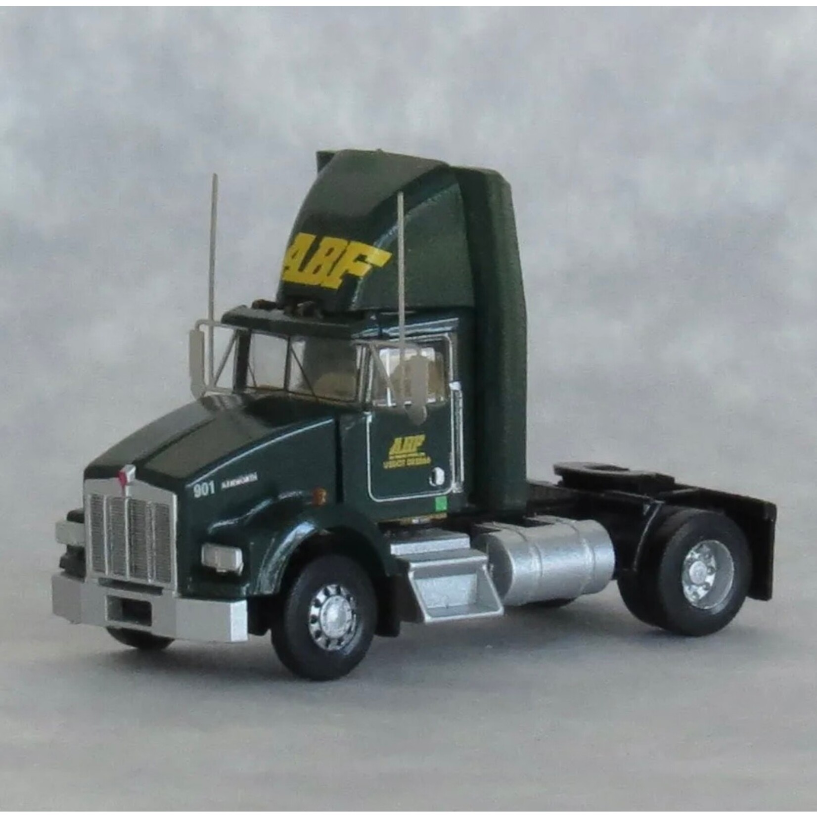 Train Worx 4809301 Semi Tractor Kenworth T800 ABF #1A