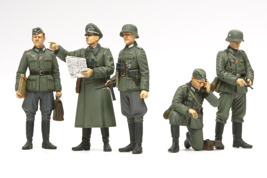 35298 1/35 German Field Commander Set