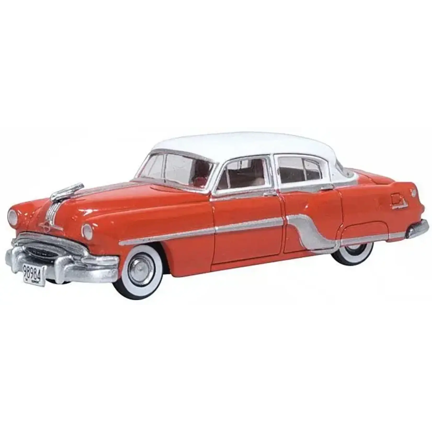 Oxford Diecast 87PC54004 HO Pontiac Chieftain 4-Door Sedan 1954 - Coral Red / Winter White