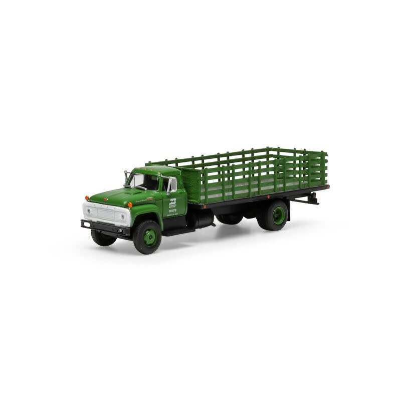 84724 HO Ford F-850 Stakebed BN 10178