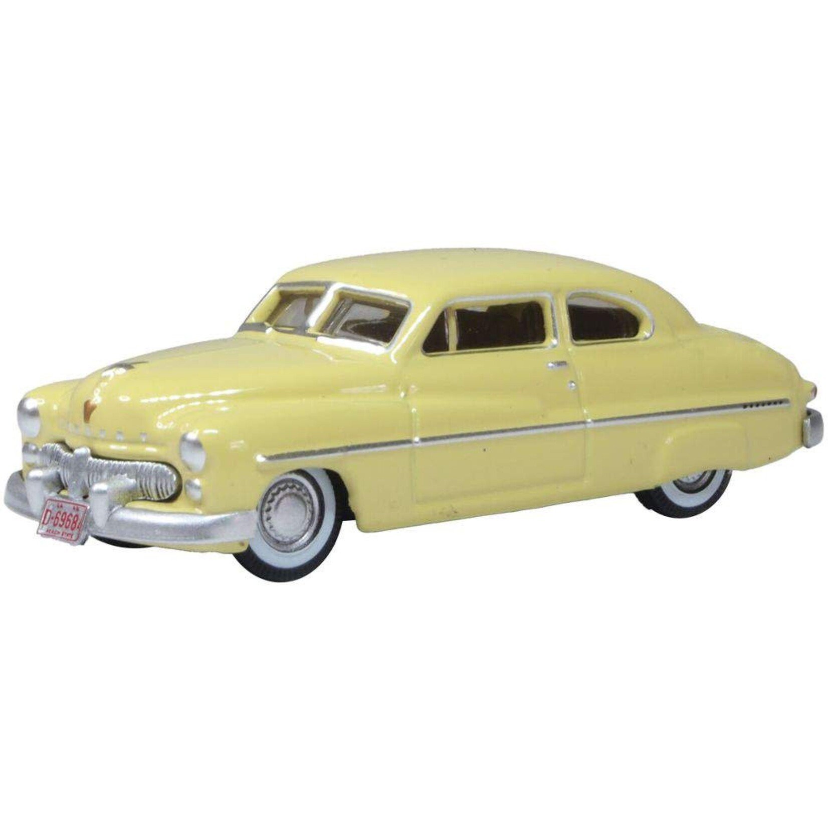 Oxford Diecast 87ME49011 Mercury 8 Coupe 1949 - Calabash Yellow