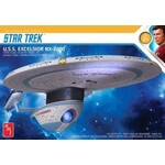 AMT 1257 Star Trek USS Excelsior