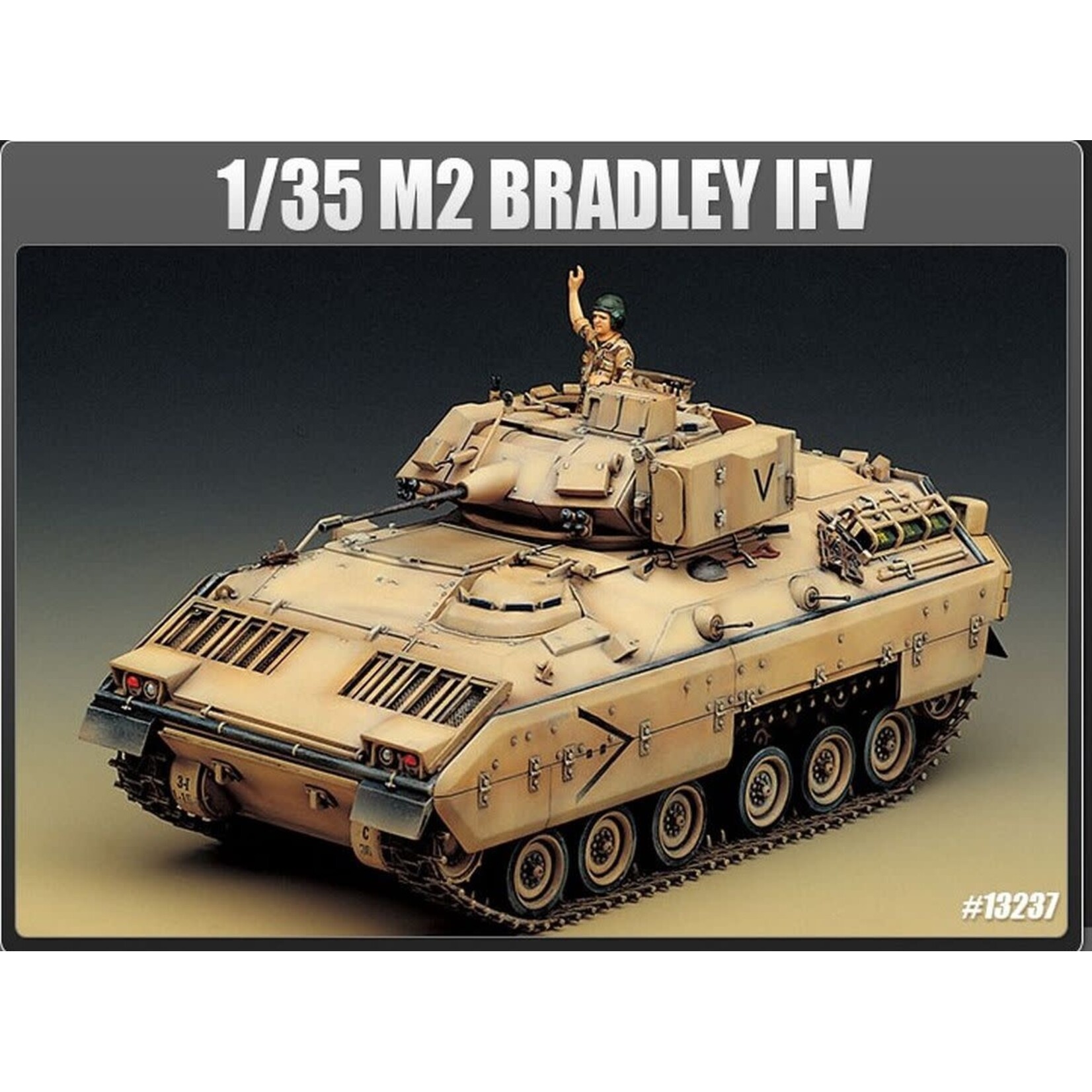 Academy 13237 M2 Bradley IFV