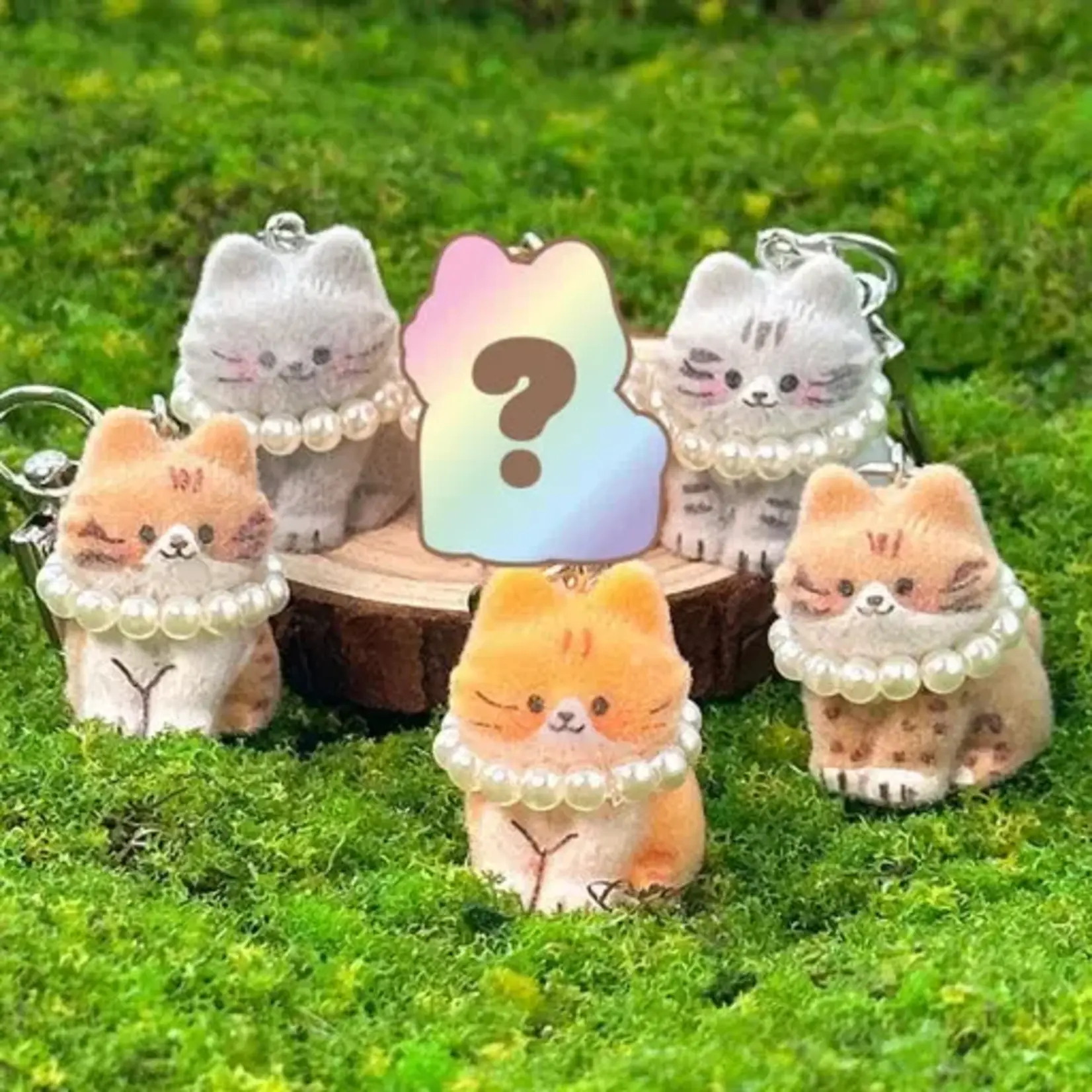 K-Wonderland Fluffy Cat DIY Keychain Blind Box