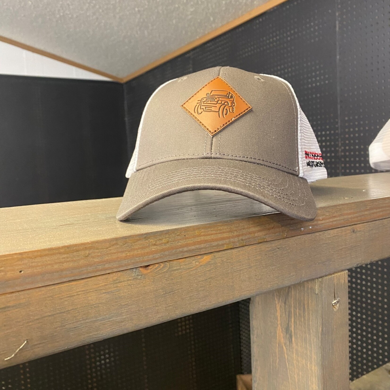 INCORRIGIBLE MOTORSPORTS INCORRIGIBLE OFF-ROAD LEATHER PATCH 6 PANEL STRUCTURED MESH SNAP BACK HAT