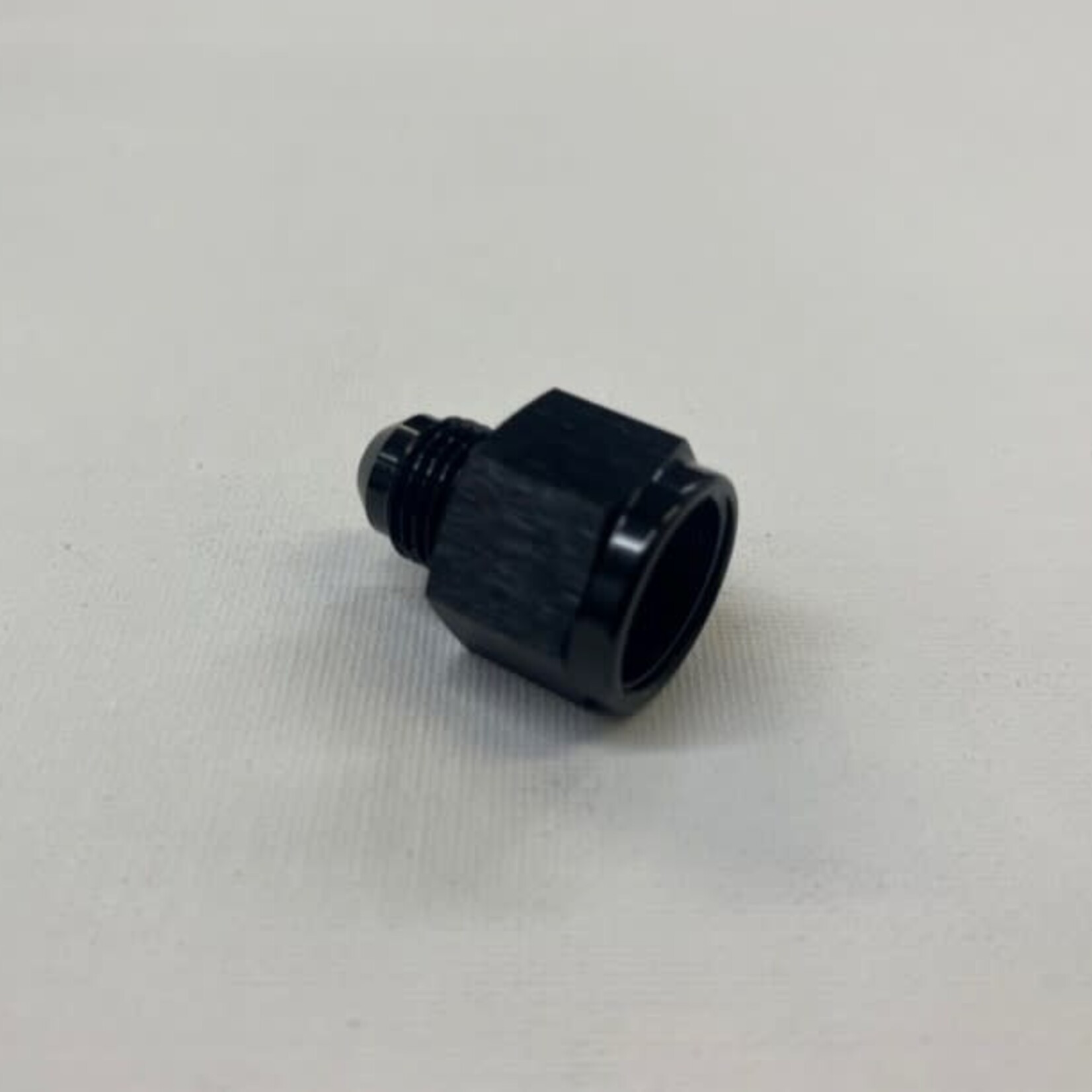 INCORRIGIBLE MOTORSPORTS AN FLARE REDUCER FEMALE/MALE LRG-SM