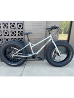 Surly Surly Moonlander Fat Tire Bike - 24", Steel, Lunar Dust Gray, Medium