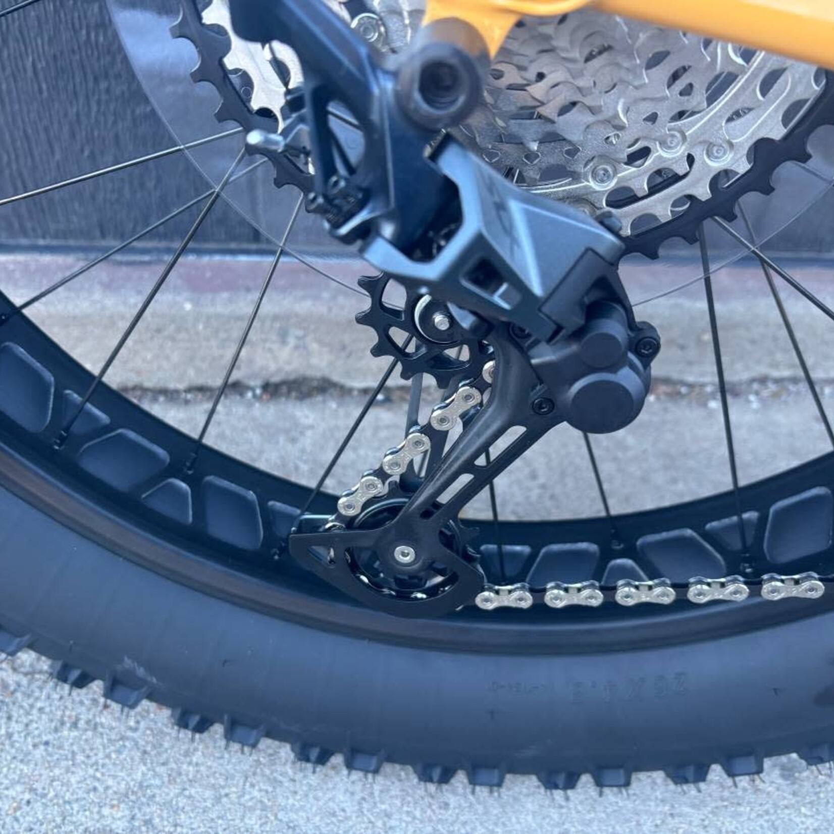 Surly Surly Ice Cream Truck Fat Bike - 26", Steel, Warm Cheese, Medium