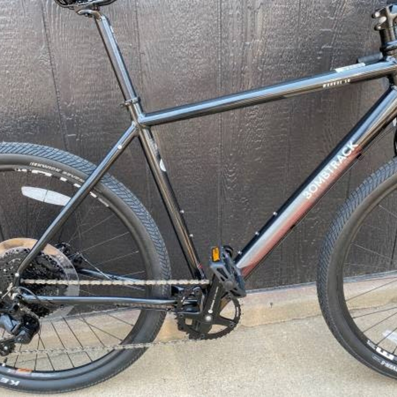Bombtrack Bombtrack, Munroe AL, Commuter Bicycle, 650B, Pewter, L