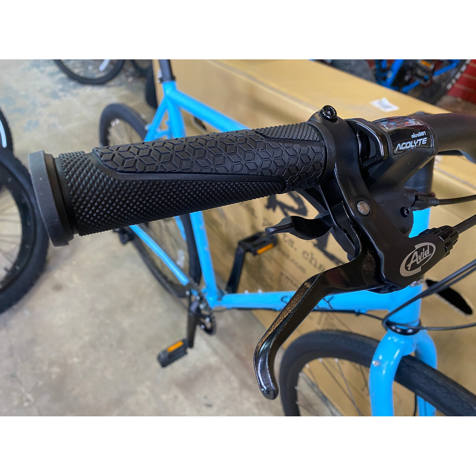 Surly Surly Preamble Flat Bar Bike - 700c, Skyrim Blue, X-Large