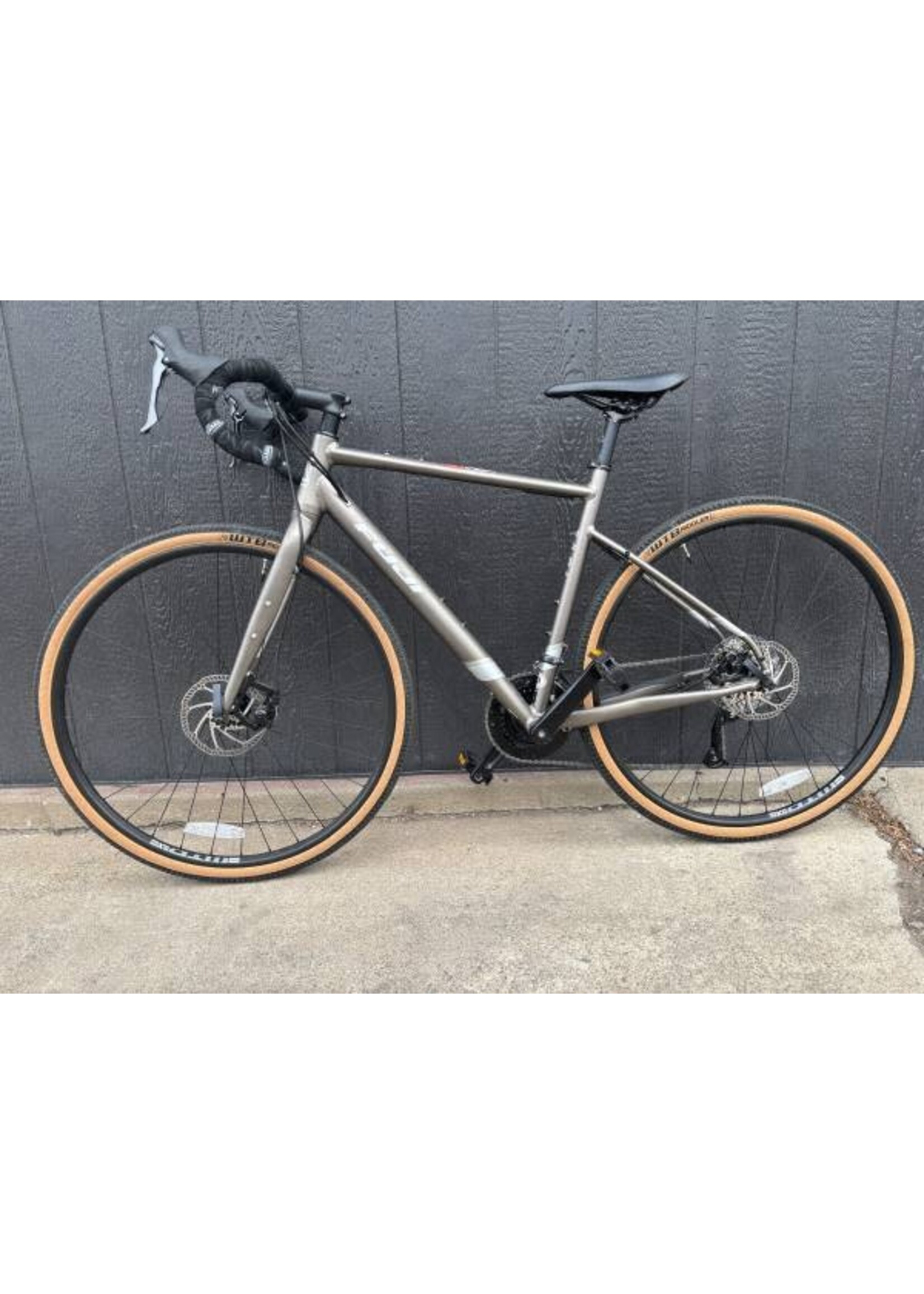 Fuji Fuji Jari 2.5 Small Matte Pewter