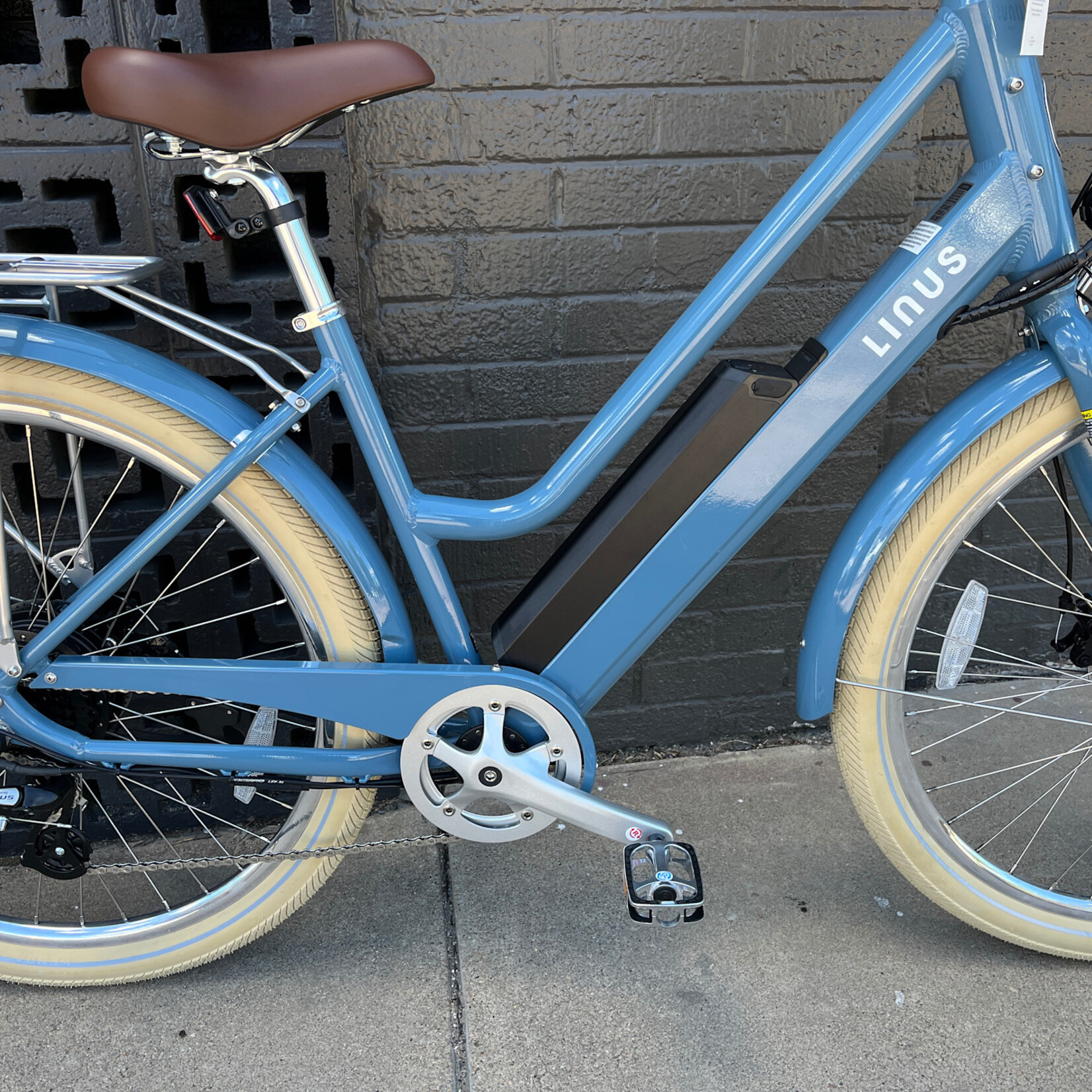 Linus Linus Cesta 500 Midnight Blue eBike