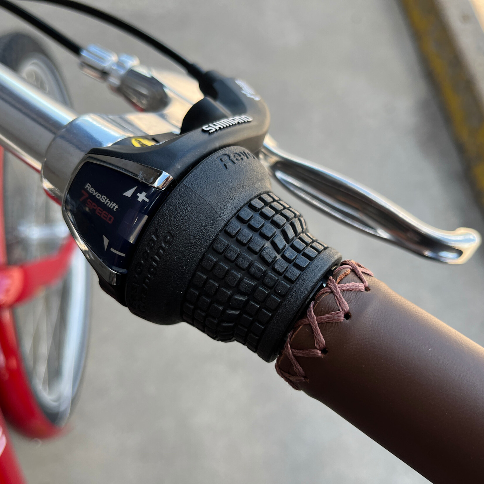 Linus Linus eDutchi Red eBike
