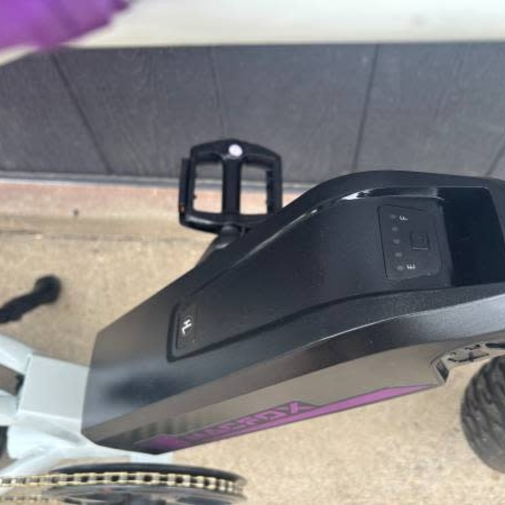 Macfox Macfox X1S Commuter Ebike (Single Battery) White/Purple
