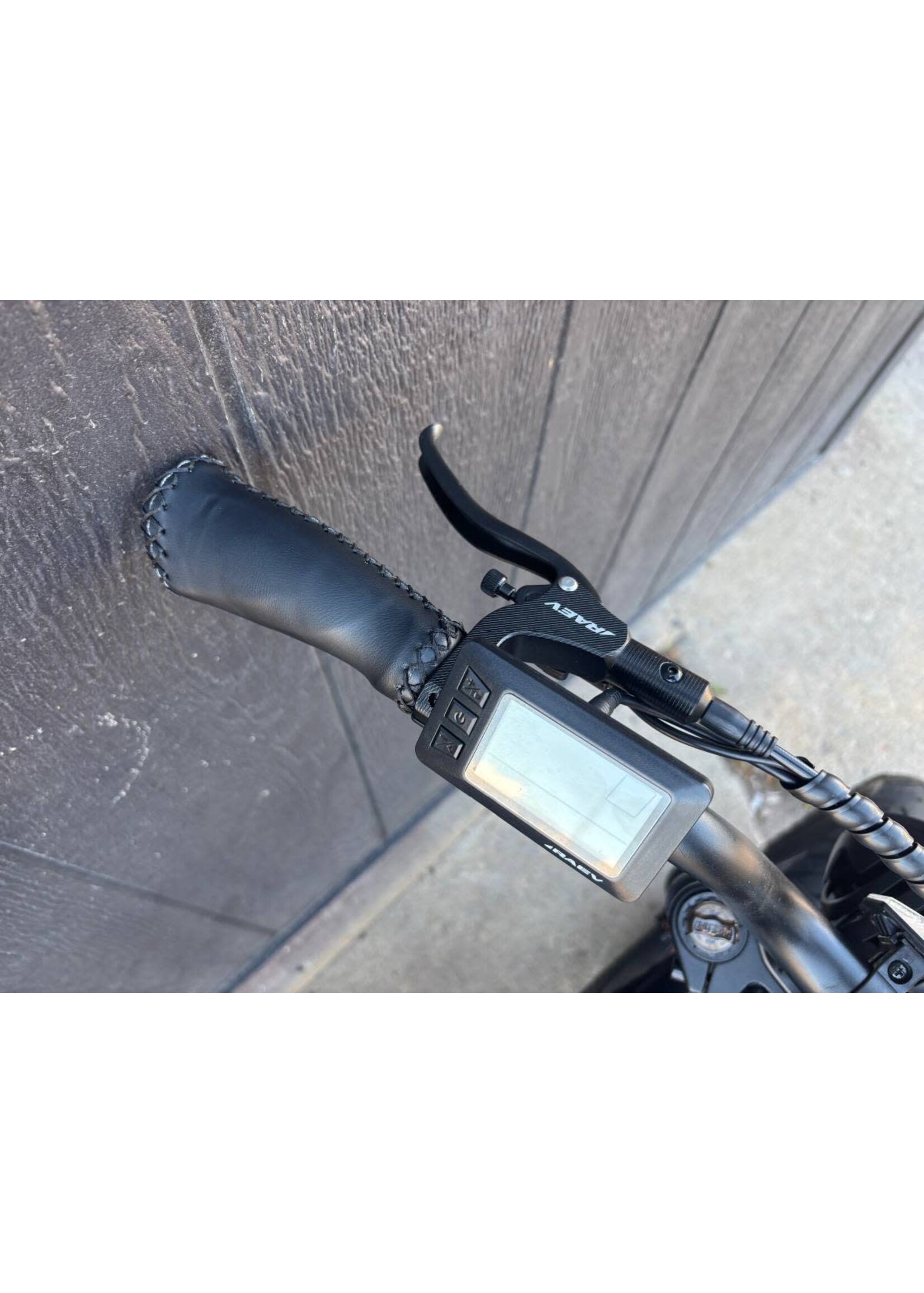 RAEV Raev E-Bikes - Bullet GT v2