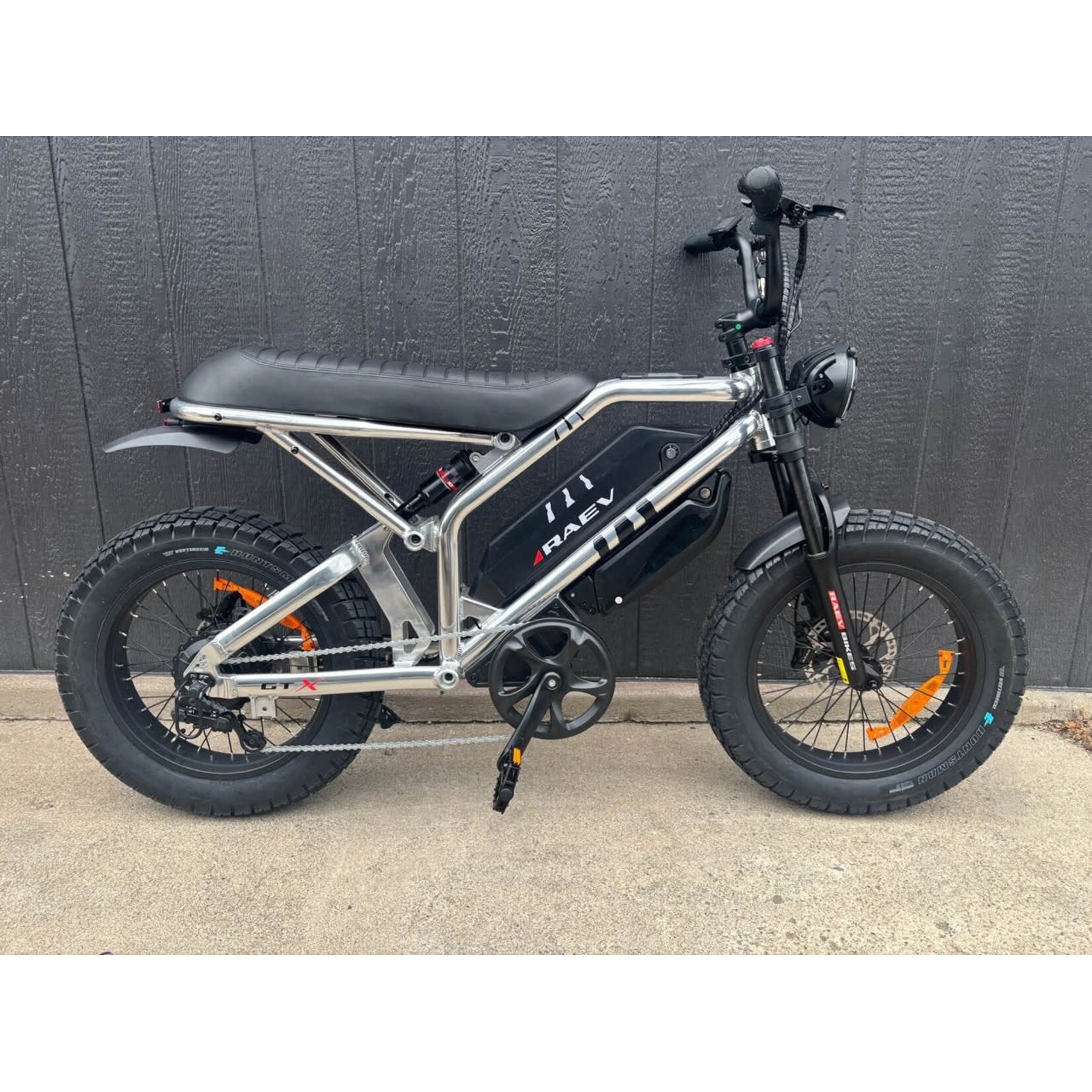 RAEV Raev E Bikes - Bullet GTX Silver
