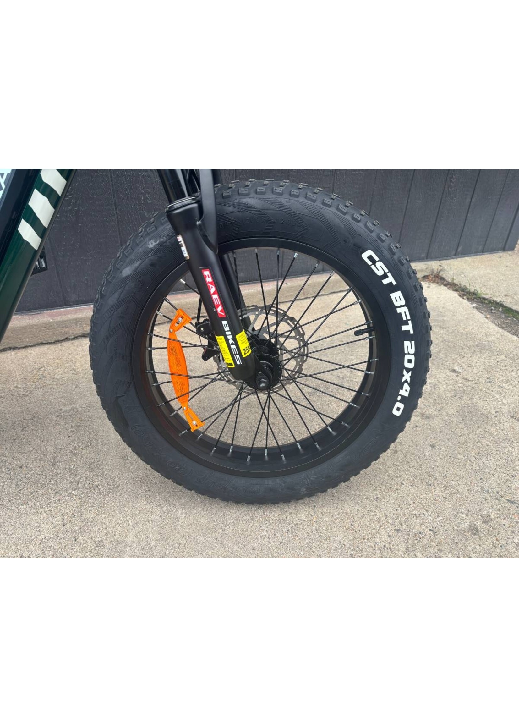 RAEV Raev E-Bikes - Bullet