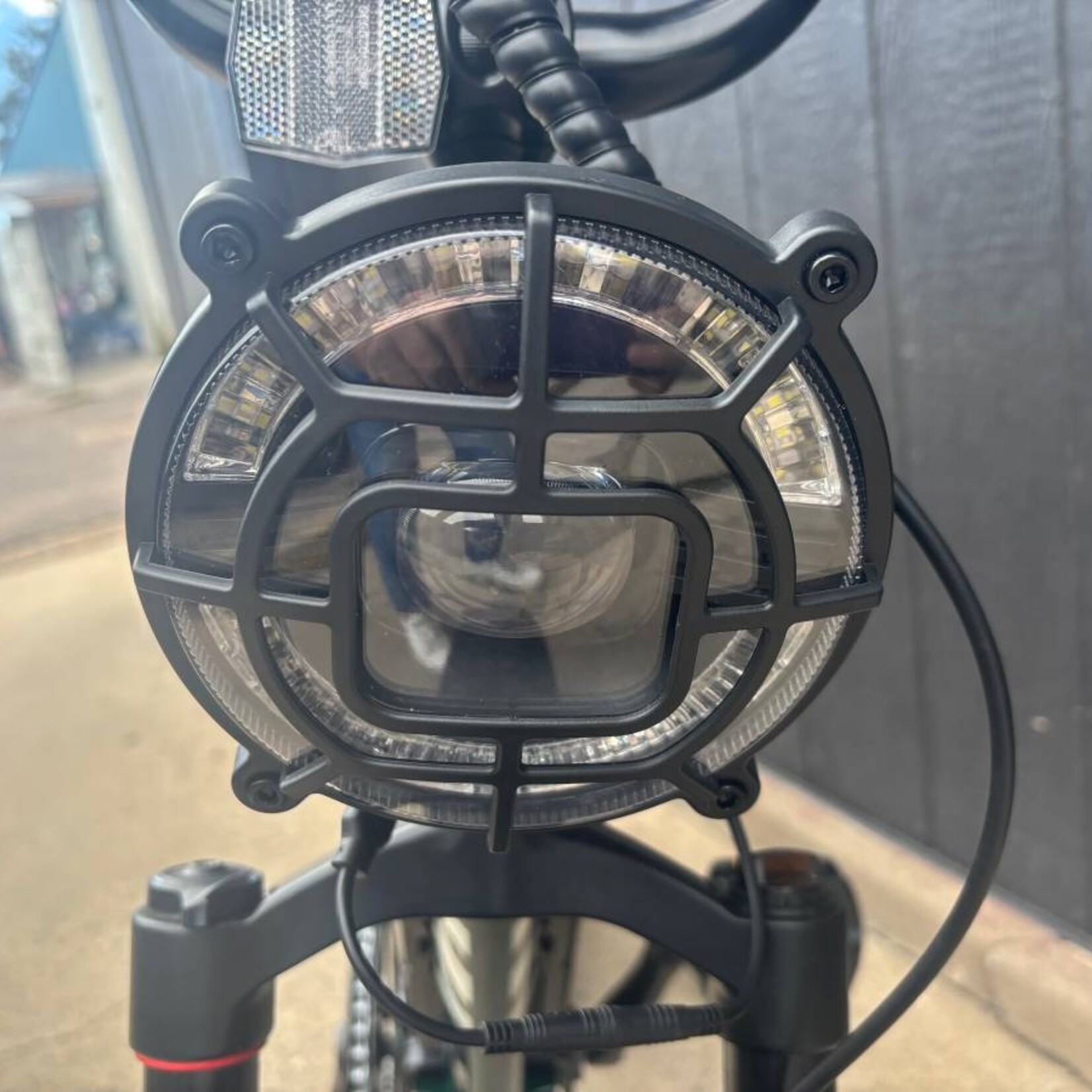 RAEV Raev E-Bikes - Bullet