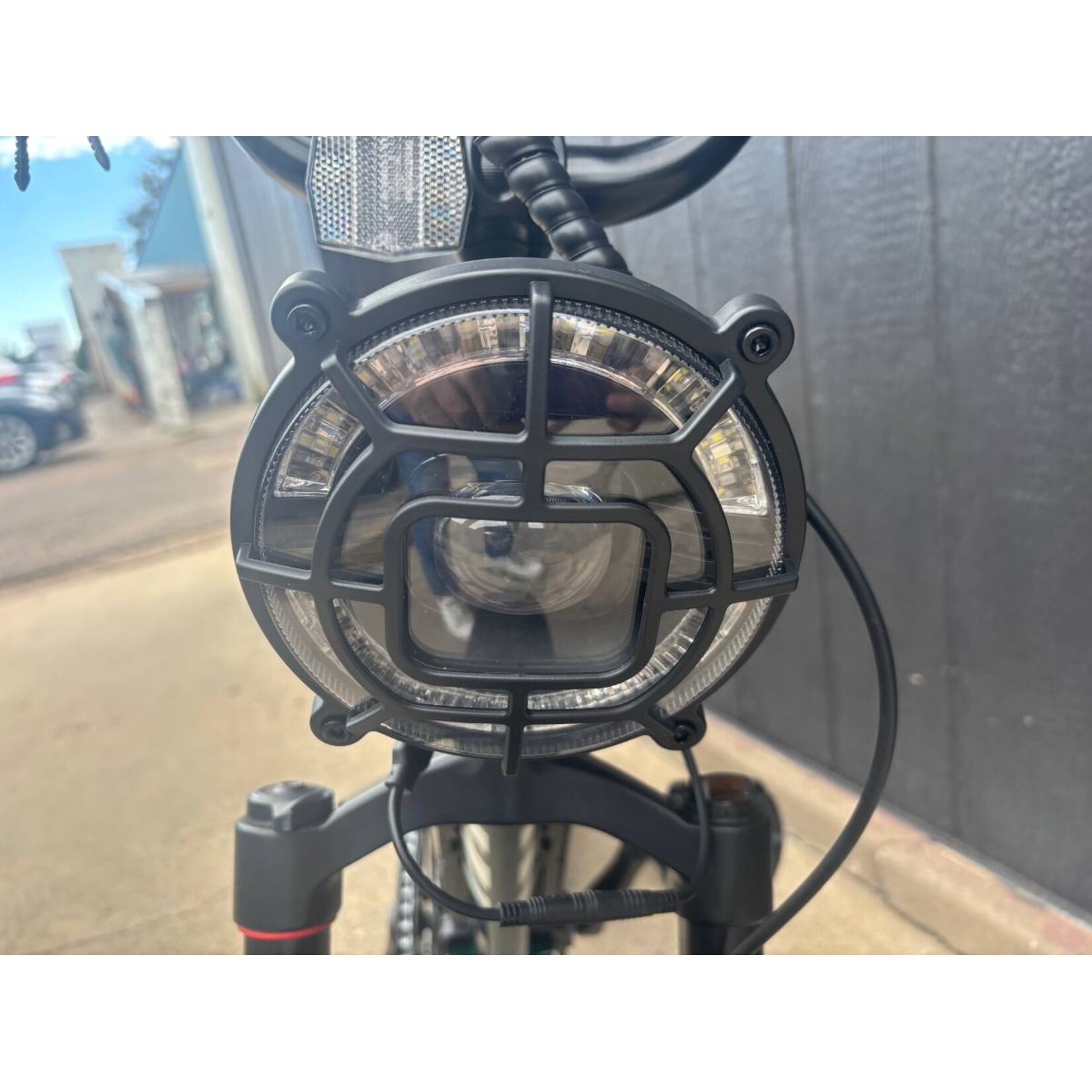RAEV Raev E-Bikes - Bullet