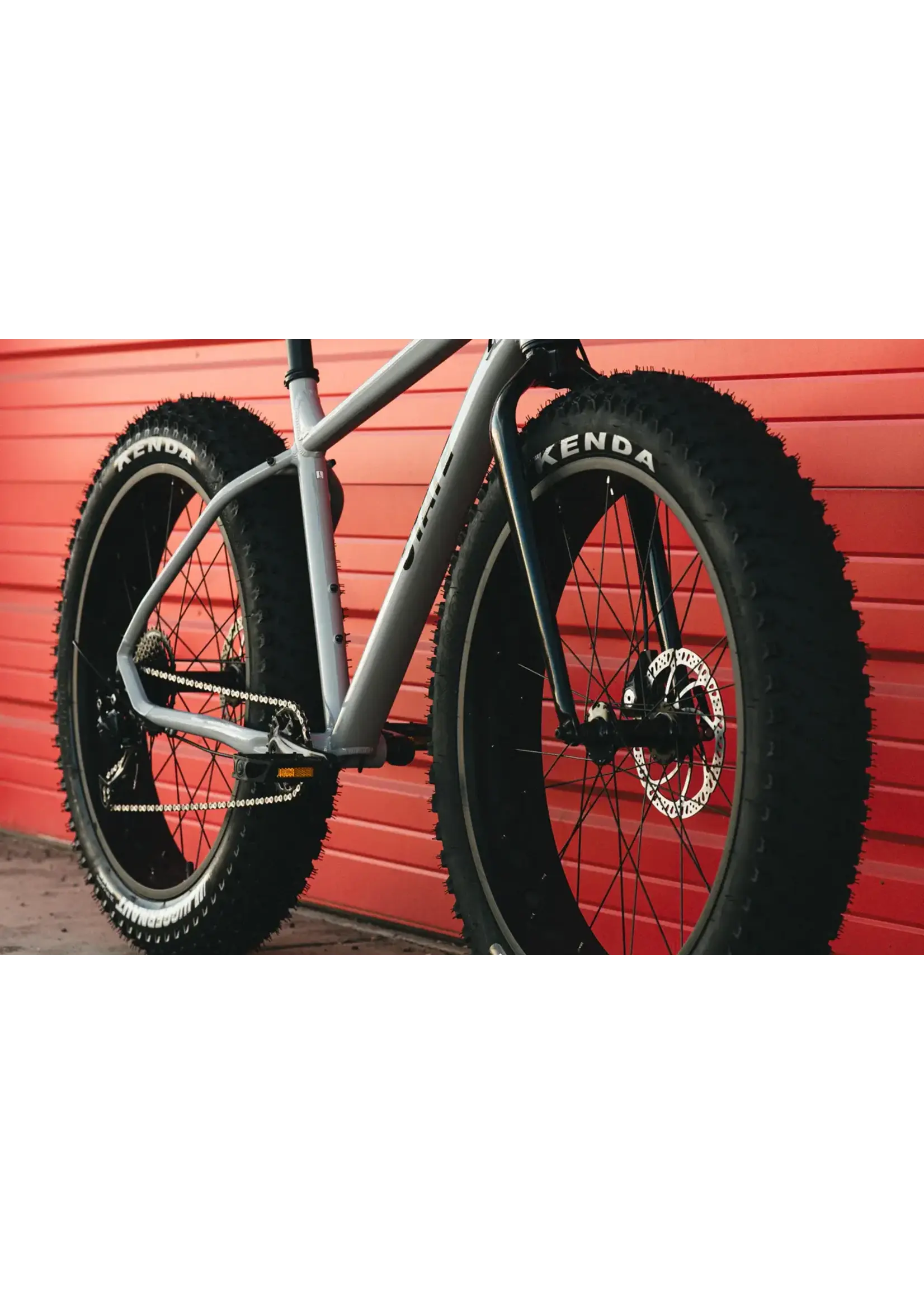 State Bicycle State 6061 Trail+ Fat Bike - Stone Grey