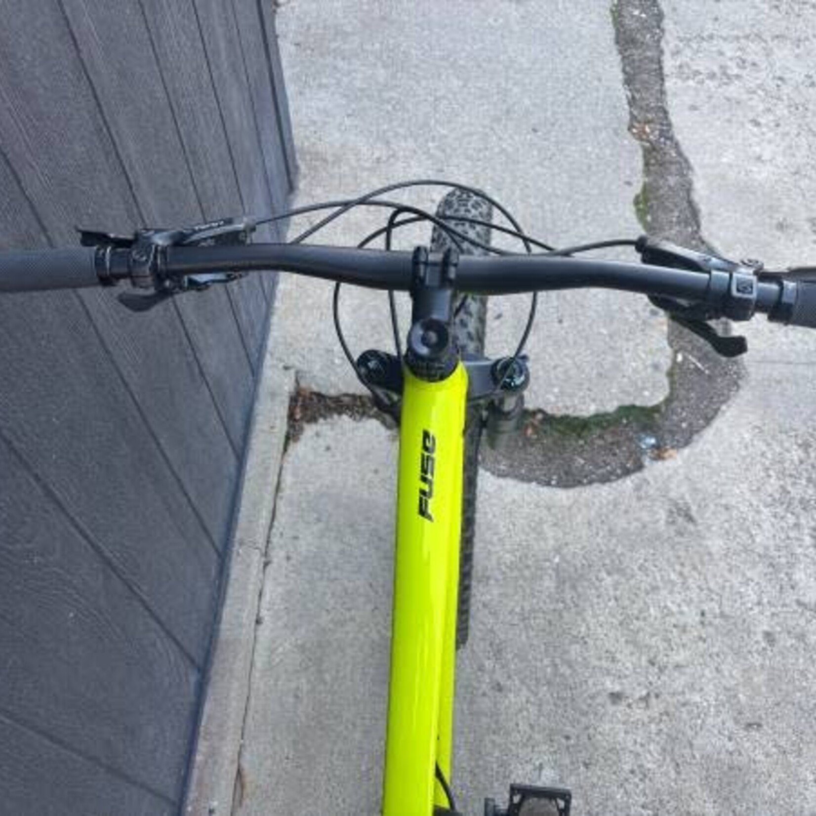 Specialized Specialized Fuse Comp 6Fattie - Large