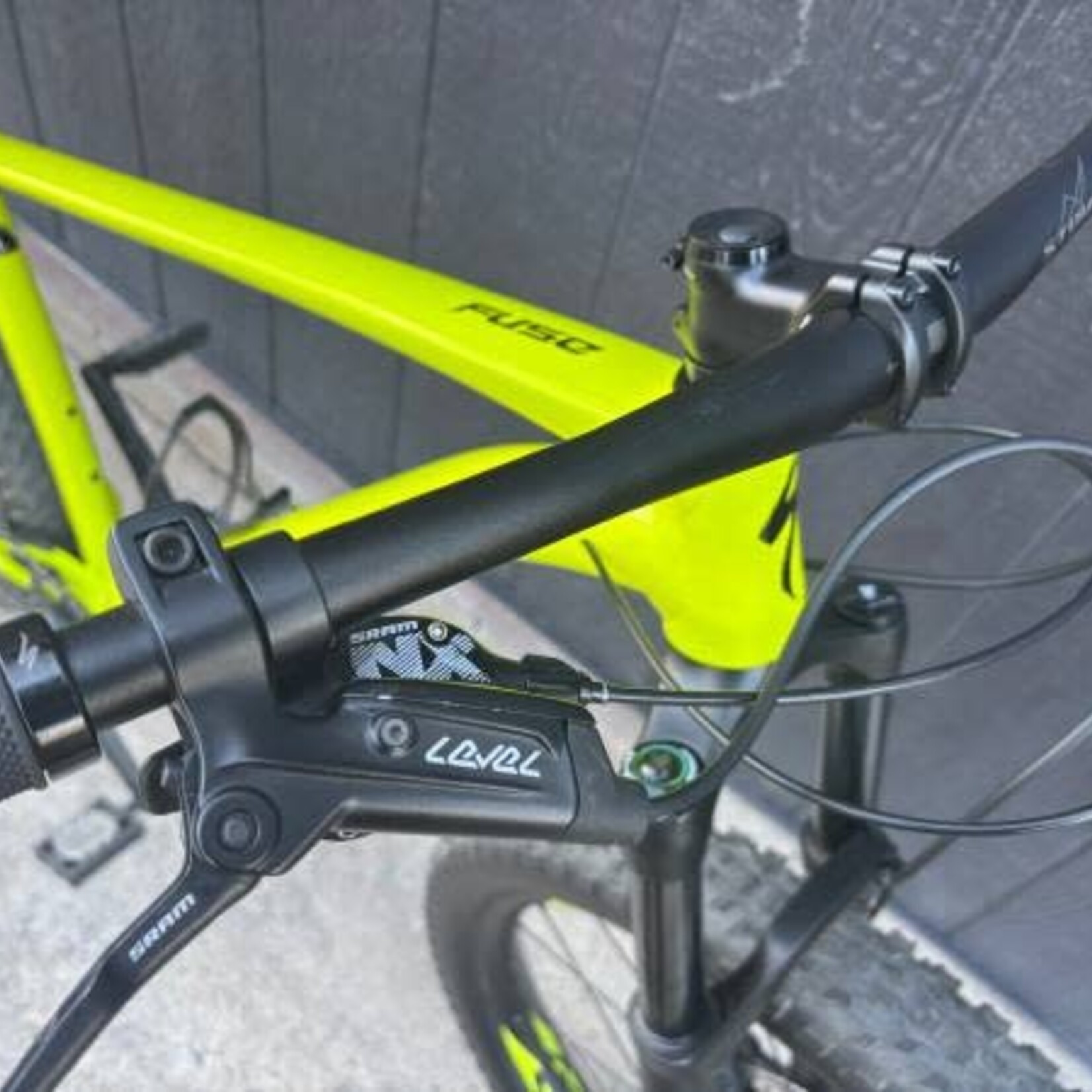Specialized Specialized Fuse Comp 6Fattie - Large