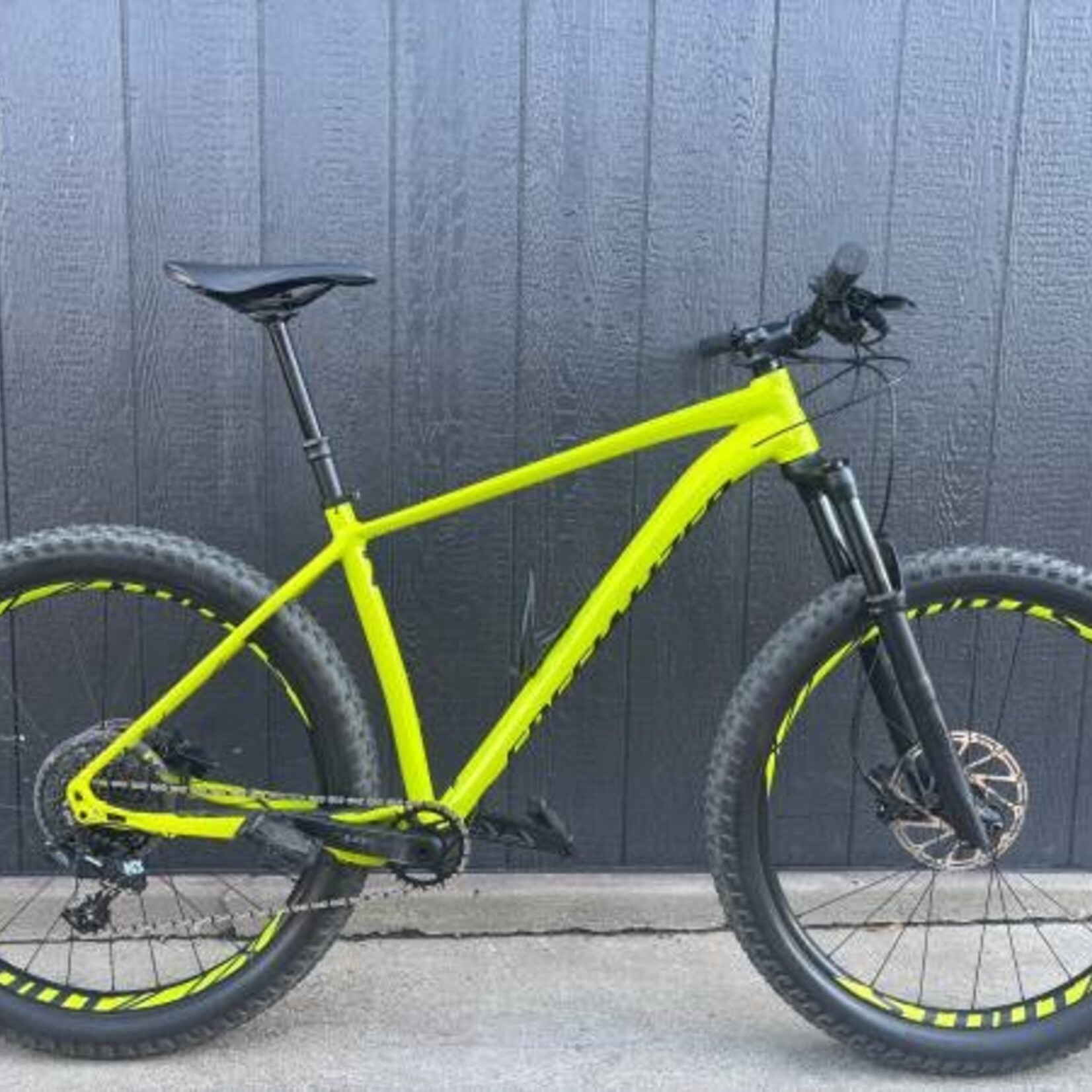 Specialized Specialized Fuse Comp 6Fattie - Large