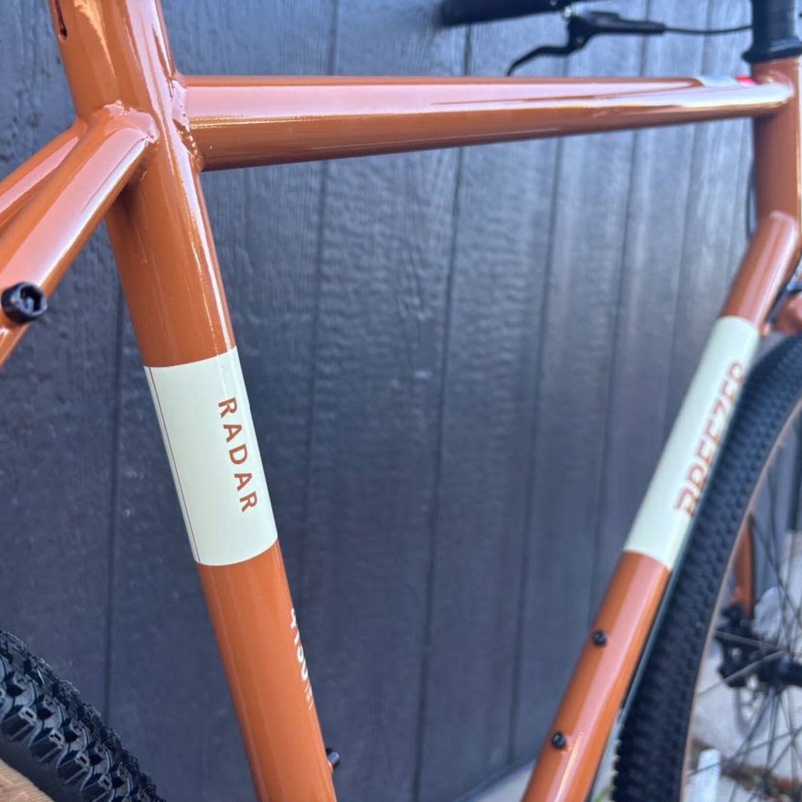 Breezer Breezer Radar Cafe Harvest Orange