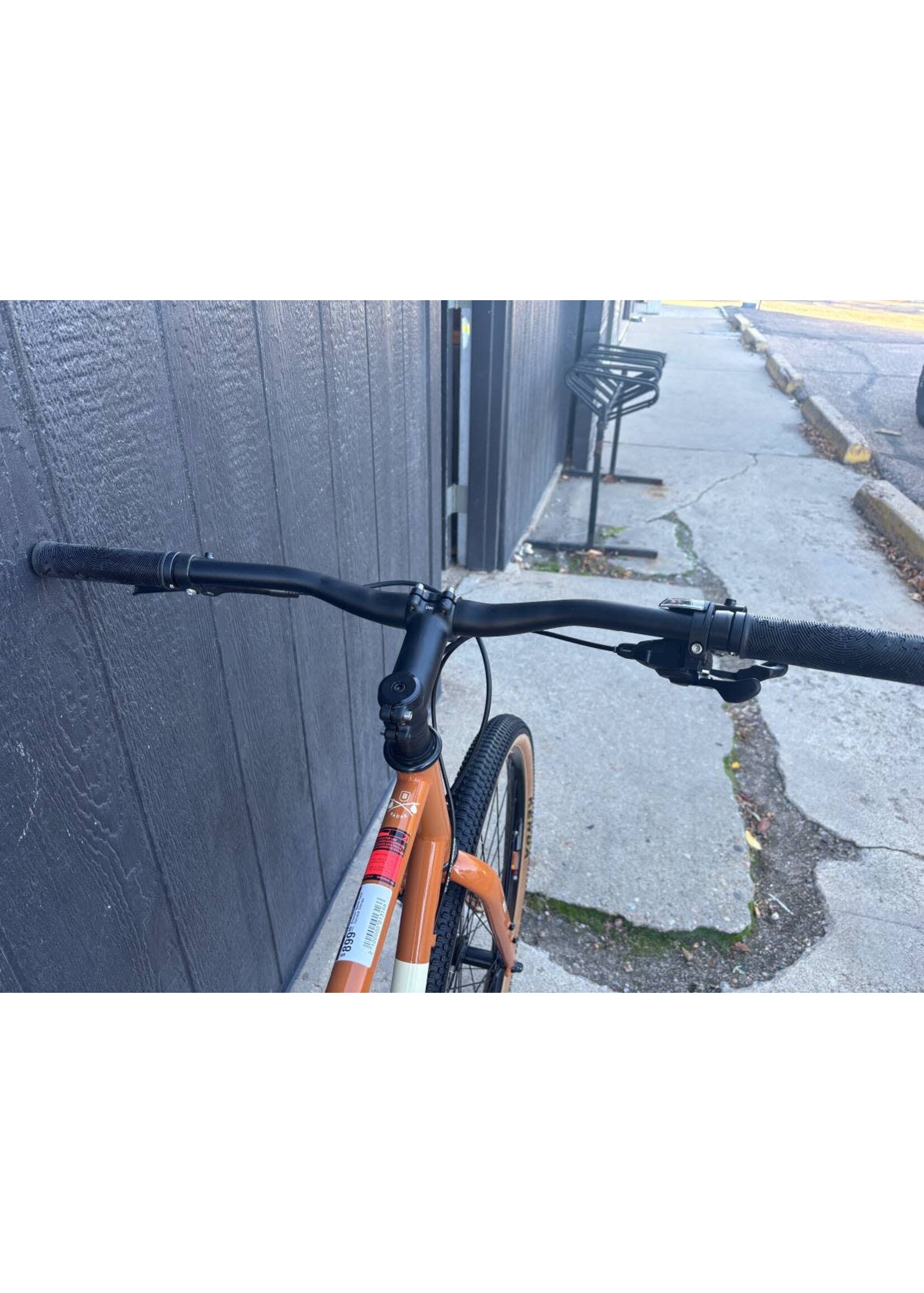 Breezer Breezer Radar Cafe Harvest Orange