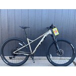 Fuji Fuji Bighorn 1.3 Pearl Sand Mountain Bike