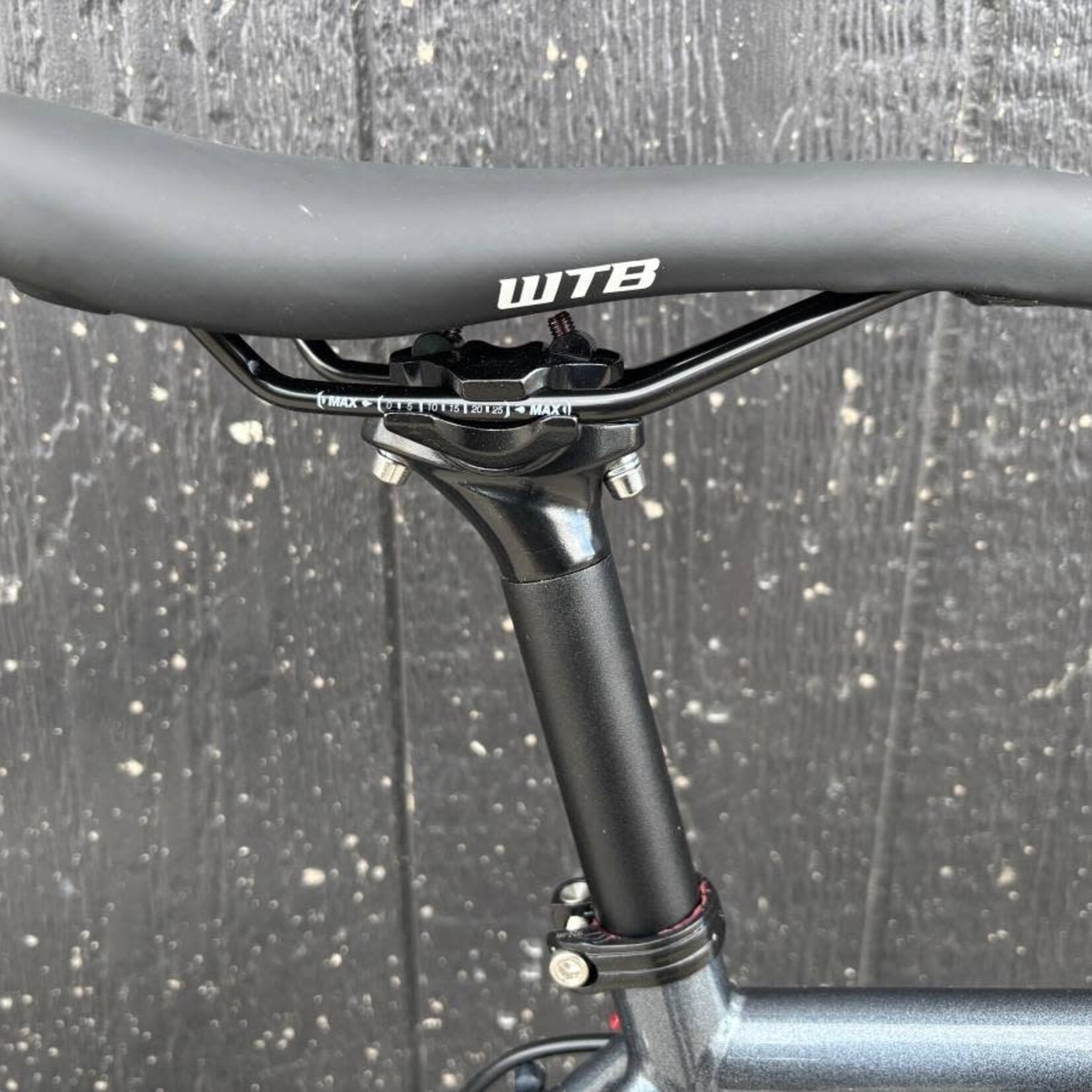 Surly Surly Straggler Bike - 650b, Steel, Cold Steel Blue, 46cm