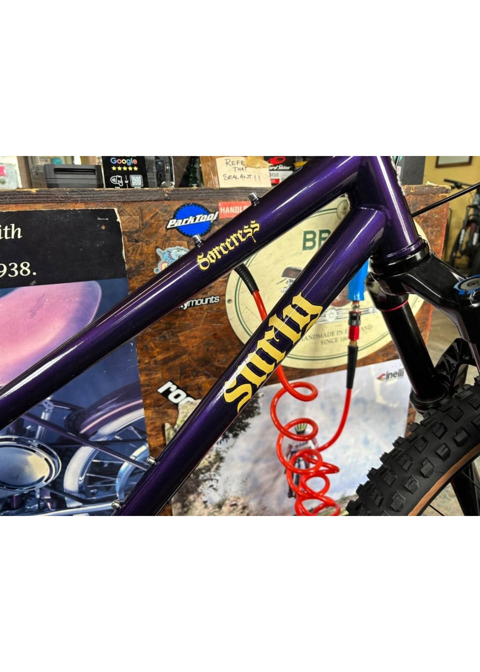 Surly Surly Sorceress Eagle 90 Bike - 29", Steel, Elderberry Tonic, Large
