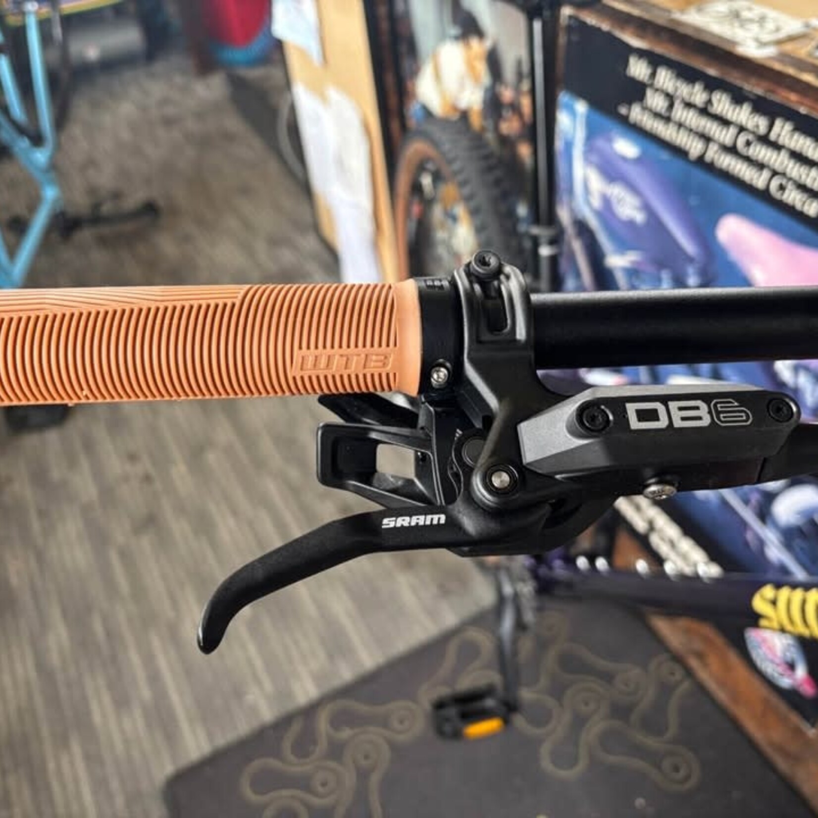 Surly Surly Sorceress Eagle 90 Bike - 29", Steel, Elderberry Tonic, Large