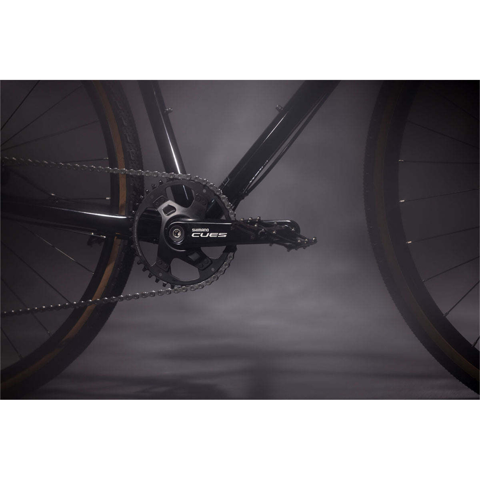 Surly Surly Preamble Flat Bar Bike - 700c, Steel, Hi-Viz Black, Medium