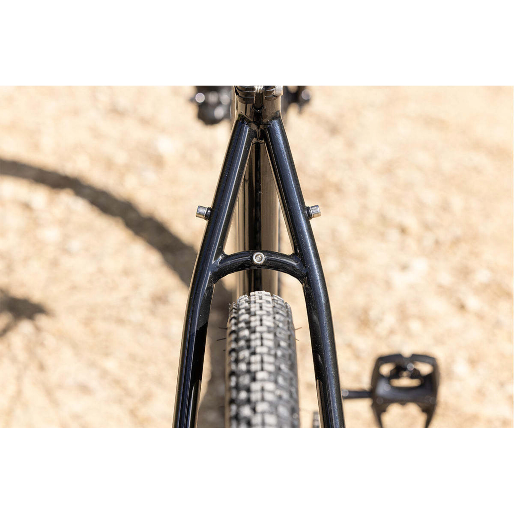 Surly Surly Straggler Bike - 700c, Steel, Cues 1x11, Hi-Viz Black, 56cm