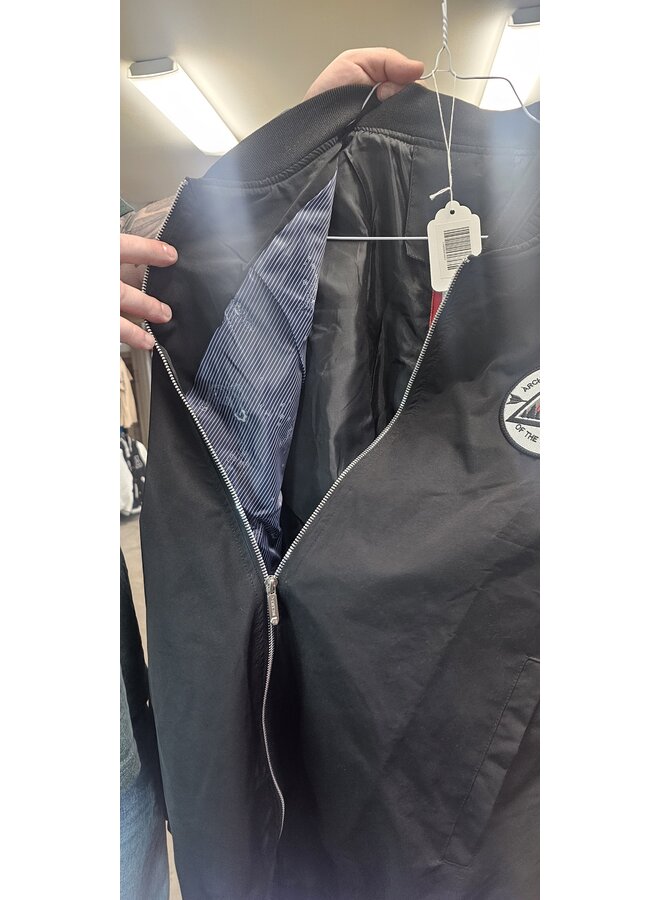 Men's Black Jacket