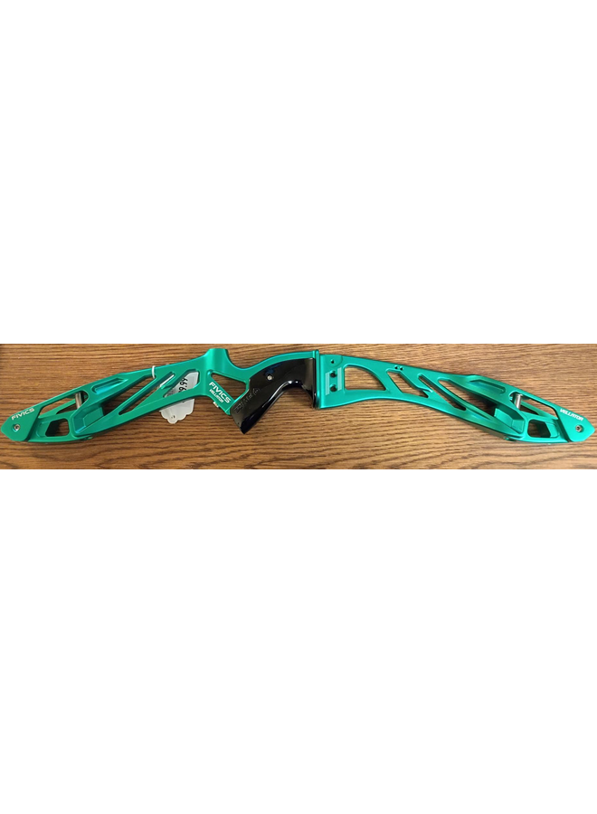 Vellator V3 ILF Recurve Riser 25" Green RH
