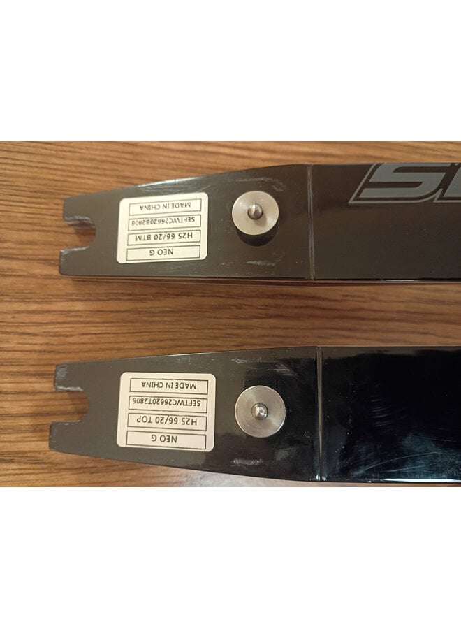 USED Neo ILF Fiberglass Wood Limbs Short 20lbs